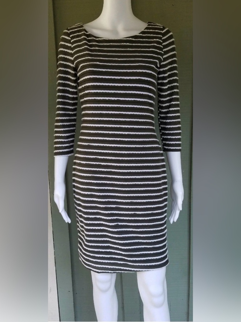 One Market Olive Green & White Scalloped Striped Cayenne Knit Dress! Size Small.